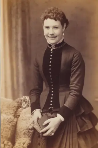 Pika 2.2 clip: sepia cabinet card of a Victorian woman holding a book